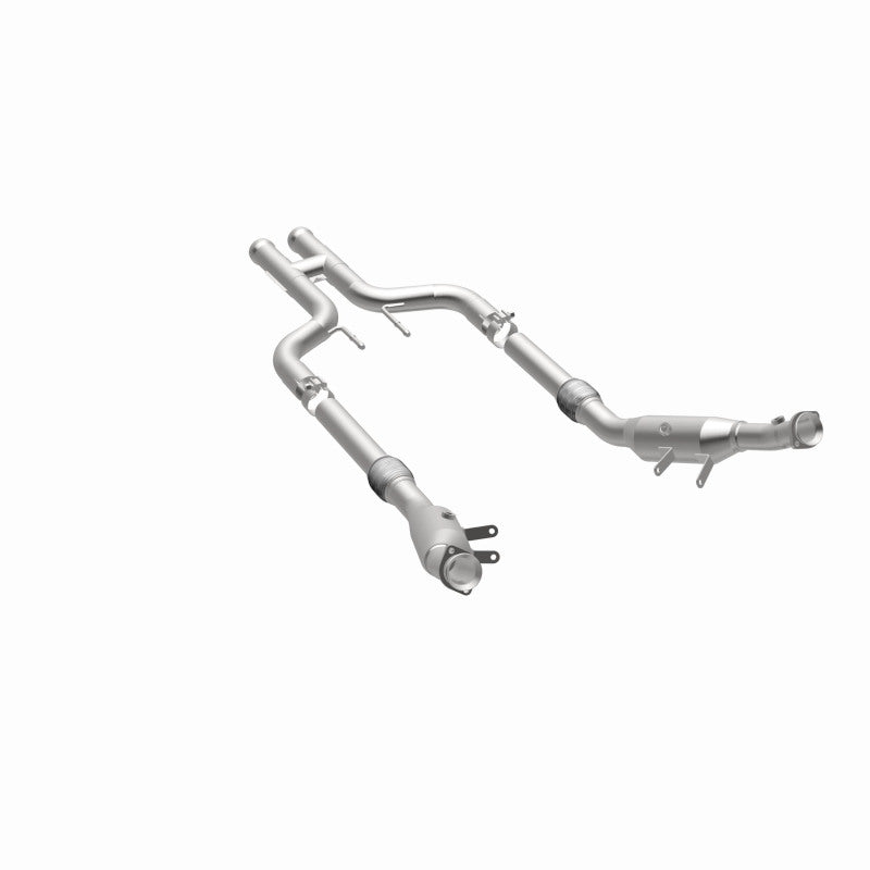 Magnaflow 2014 Mercedes-Benz S550 4.6L Direct Fit Converter