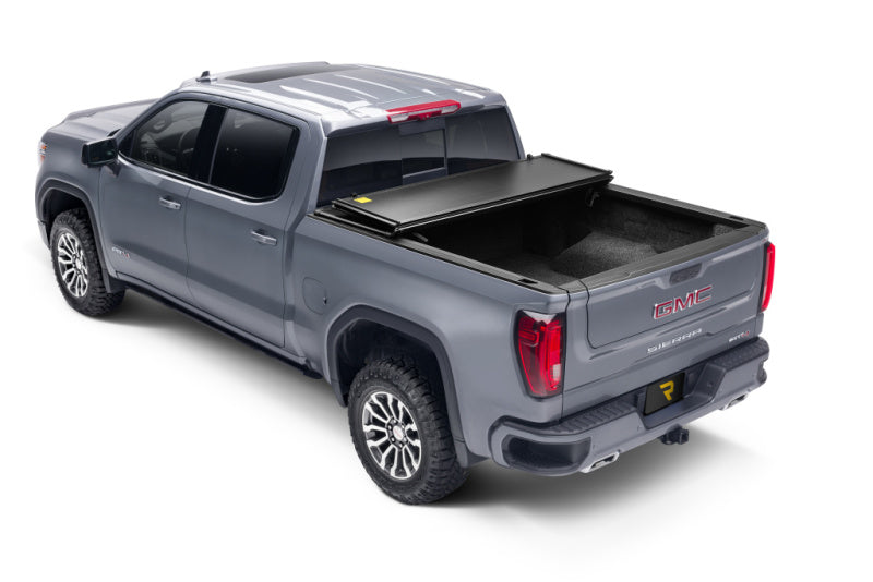 UnderCover 2024 Toyota Tacoma 6ft Triad Bed Cover