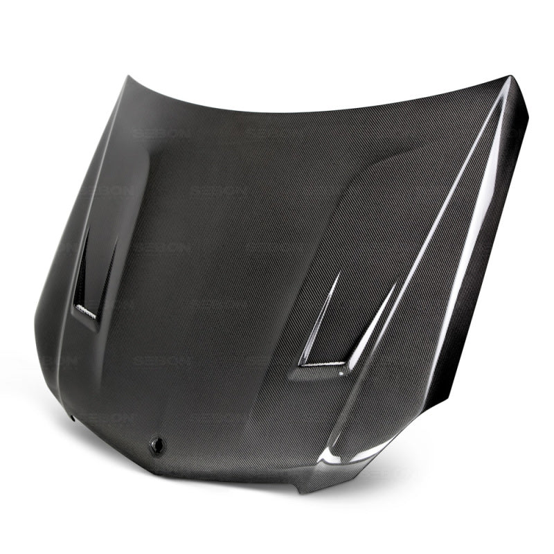 Seibon 12-14 Mercedes Benz C63 GT-Style Carbon Fiber Hood