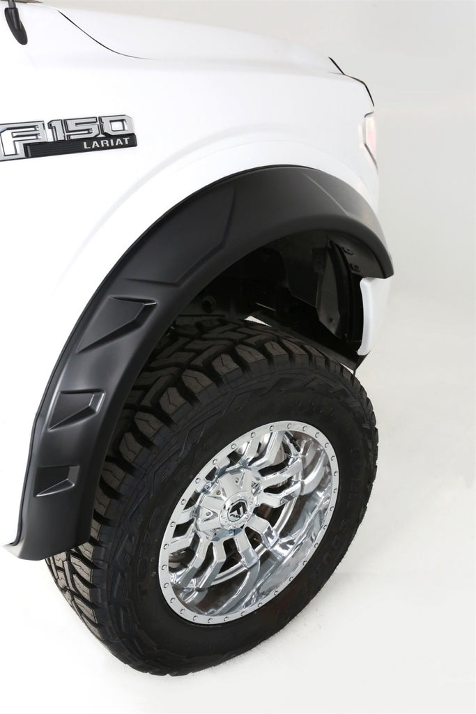 Bushwacker 18-19 Ford F-150 DRT Style Flares 4pc - Black