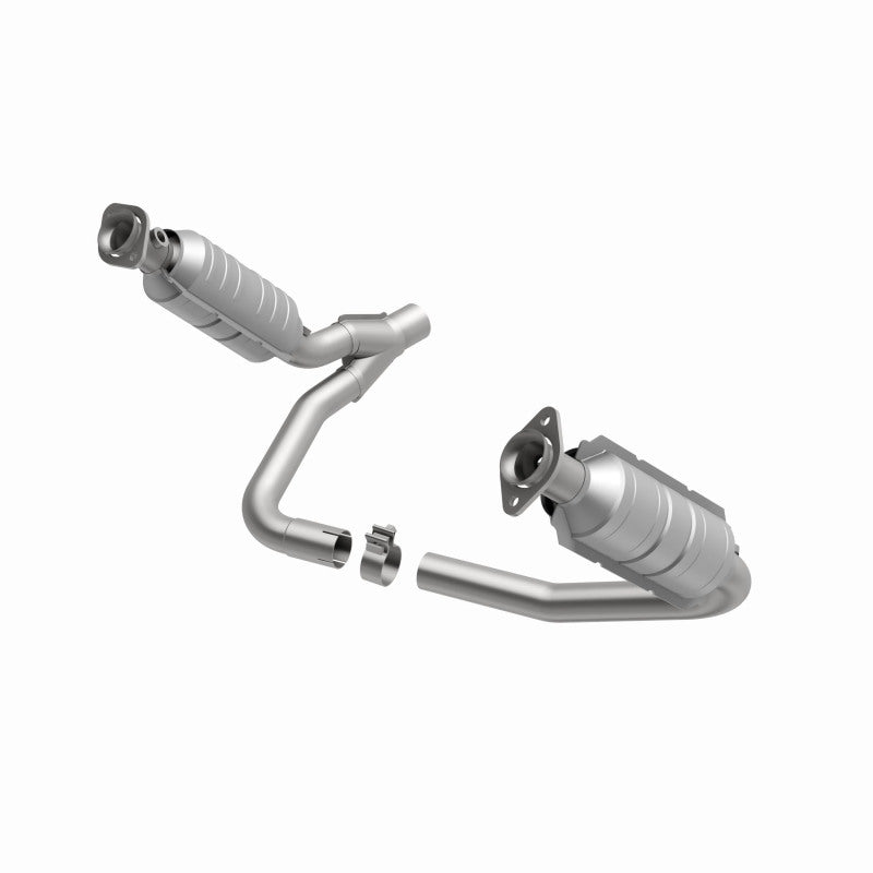 MagnaFlow Conv DF 05-06 Dodge Dakota/2006 Mitsubishi Raider 3.7L Y-Pipe Assembly